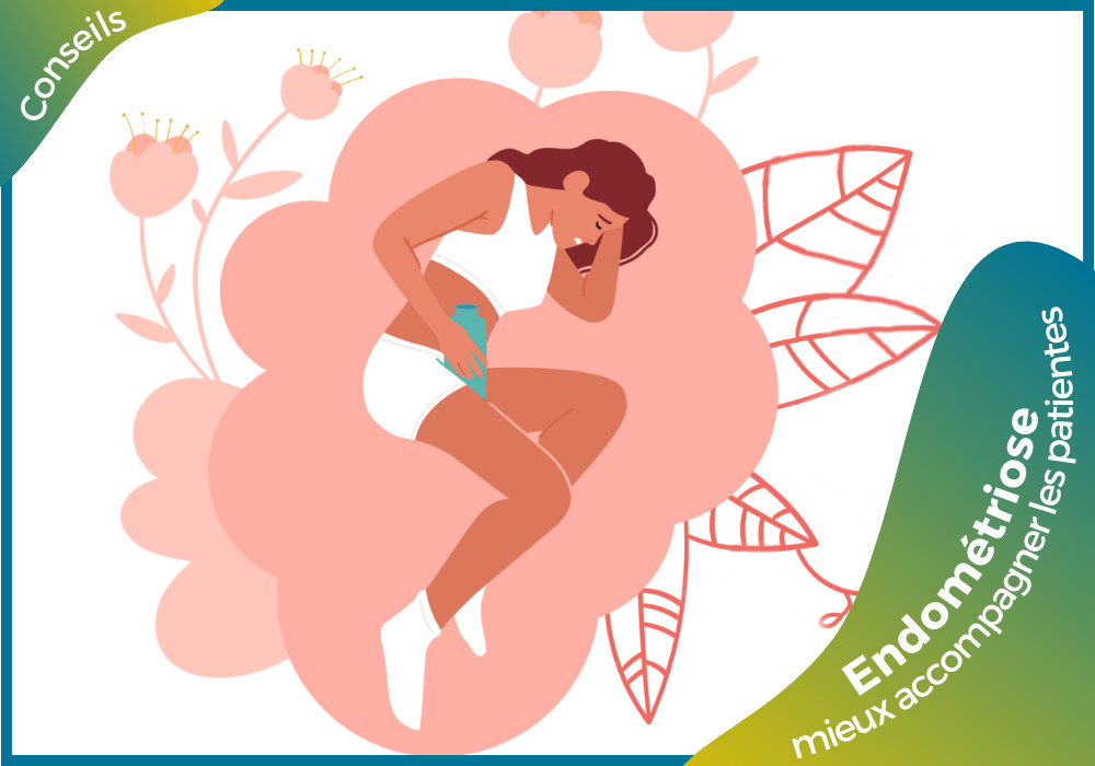 endométriose : une femme est couchée et semble avoir mal au ventre, elle tient une bouillotte contre son ventre